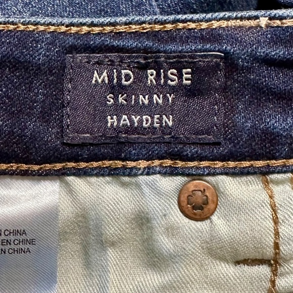 Lucky Brand Mid Rise Hayden Jeans - Picture 7 of 10